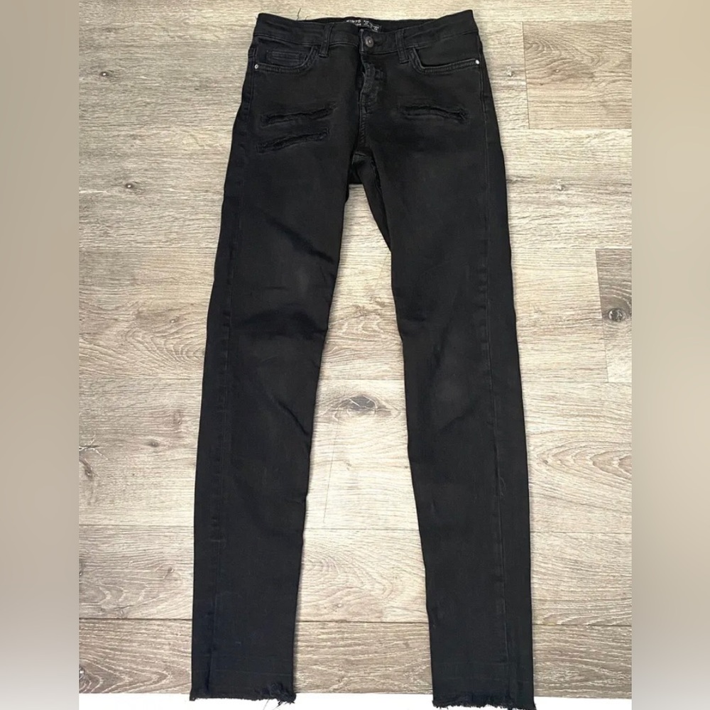 ZARA BASIC Z1975 Black Denim Fashion Rip Jeans Women Size 4 Small Gently Used